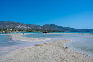 Elafonissi beach